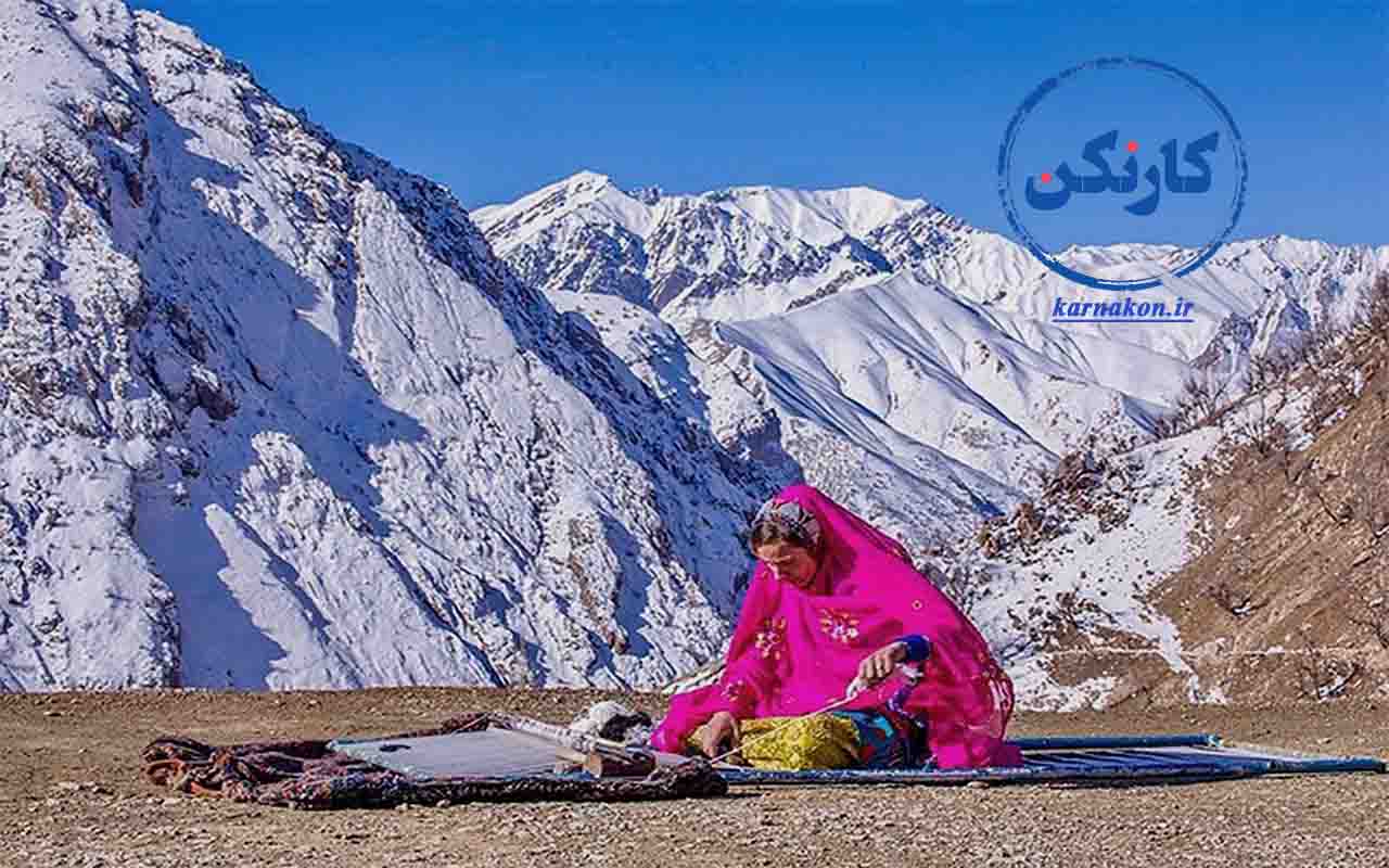مشاغل زنان روستایی و عشایری ایران - بافت فرش و گلیم معروف عشایری - عکاس: جواد قارایی