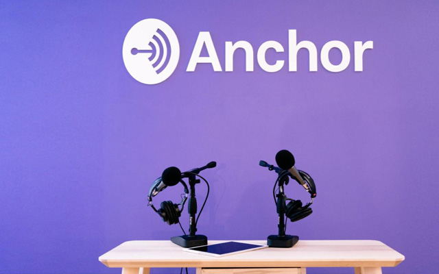Anchor برنامه ساخت پادکست کامپیوتر و موبایل