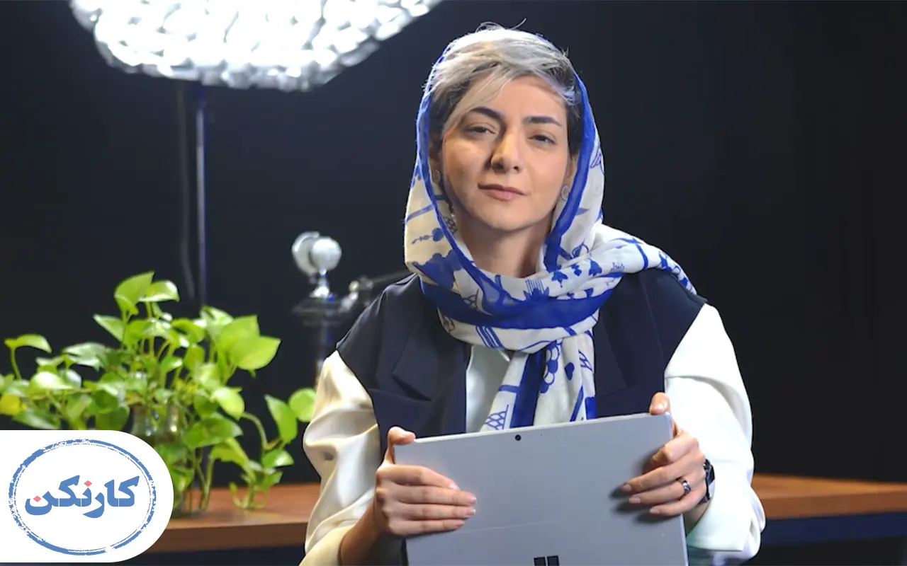 محیا ساعدی در محیط کار